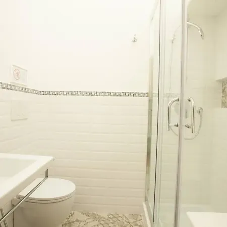 San Peter'S Room Apartman